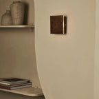 Lane notenhouten draadloze wandlamp
