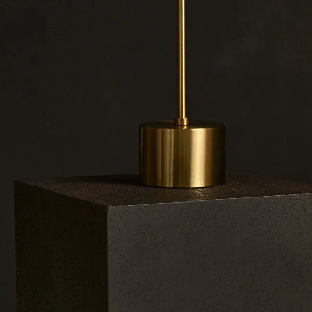 Livia goudkleurige metalen lamp met hout