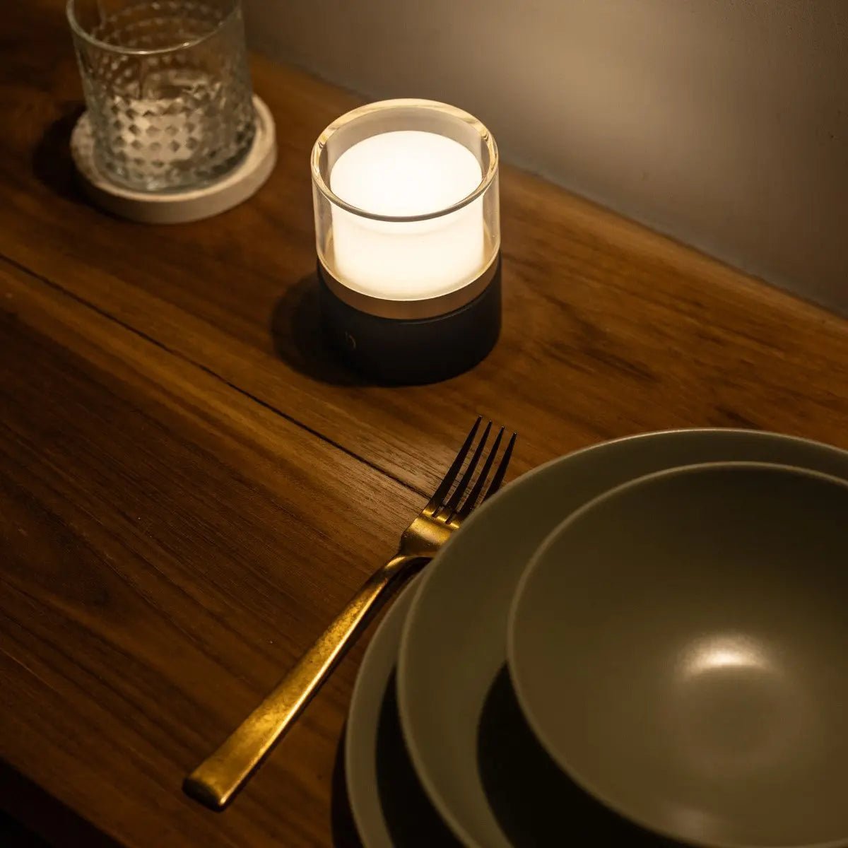 Leo Donkerbruine Oplaadbare Lamp