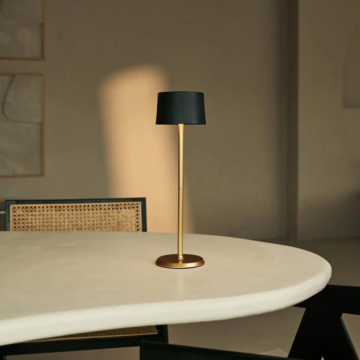 David Zwart & Goud Oplaadbare Tafellamp
