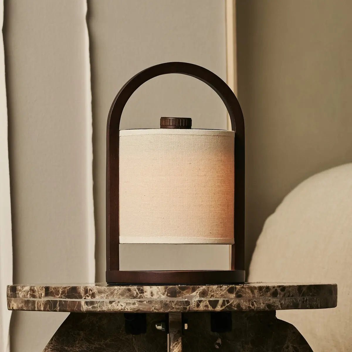River donkerbruine houten oplaadbare lamp