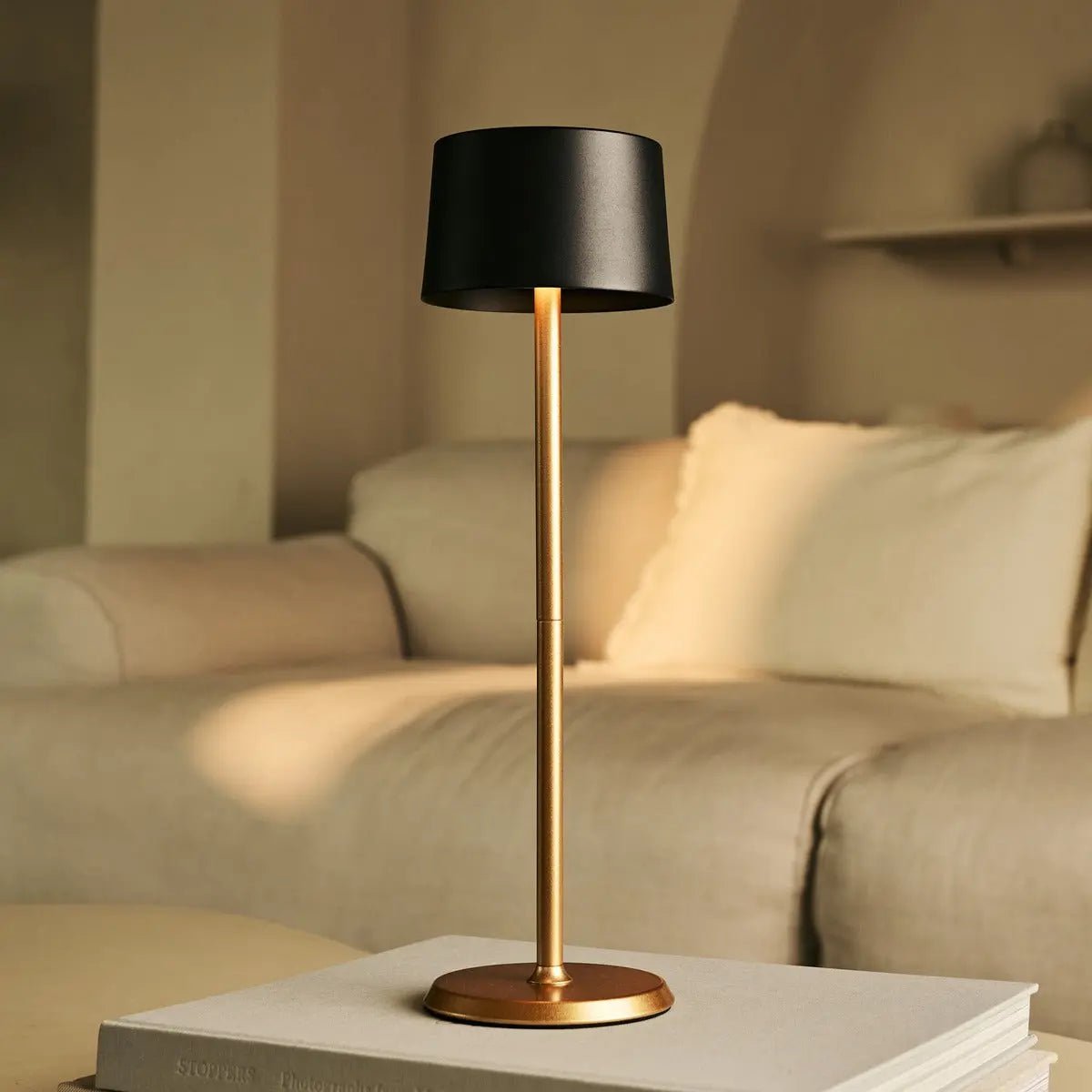 David Zwart & Goud Oplaadbare Tafellamp
