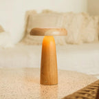 Lennart Lichtbruine houten oplaadbare tafellamp
